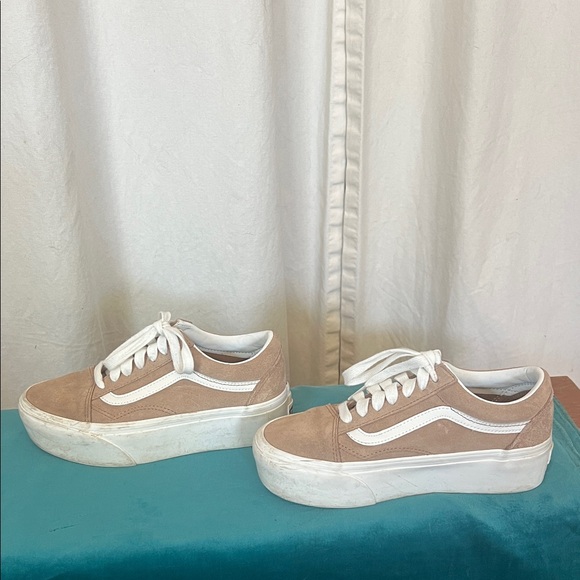 Vans Women's Beige and White Sneakers Wm 5.5 men 4 - Picture 4 of 10
